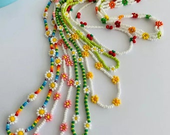 Daisy Beaded Choker Necklace, Summer Choker, Flower Chain Bead Necklace, Beaded Necklace, X-MAS gift