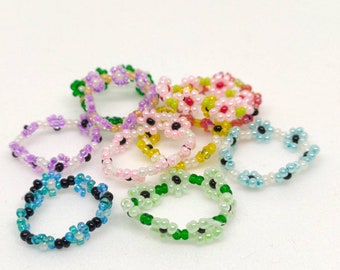 Beaded Daisy Flower Ring | Daisy Bead Ring, Beach Jewelry, Seed Bead Flower Ring, Colorful Beaded Daisy Chain Flower Rings,Gifts for friends