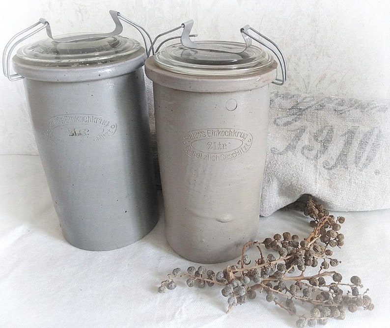 Set of 2 ancient preserving jars with lids and closures image 1