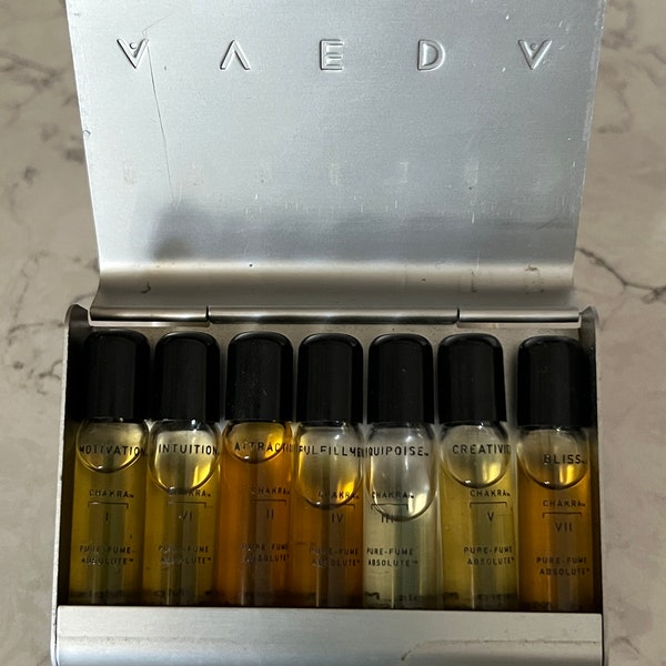 RARE Aveda Vintage Chakra Purefume 7 Vials Energy Scents Tin