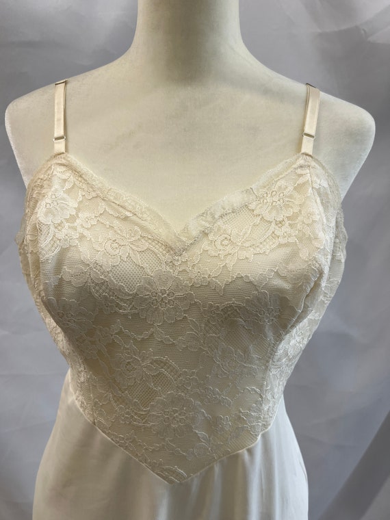 Demi-slip Vanity Fair Blanc Taille 3XL (48) - Style 11-860 100% Nylon - Comme Neuf