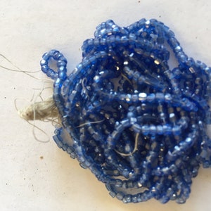 Vintage 3-cut 2mm or 11/0 medium blue seed beads