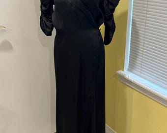 Vestido formal de satén negro cruzado, estilo antiguo/vintage