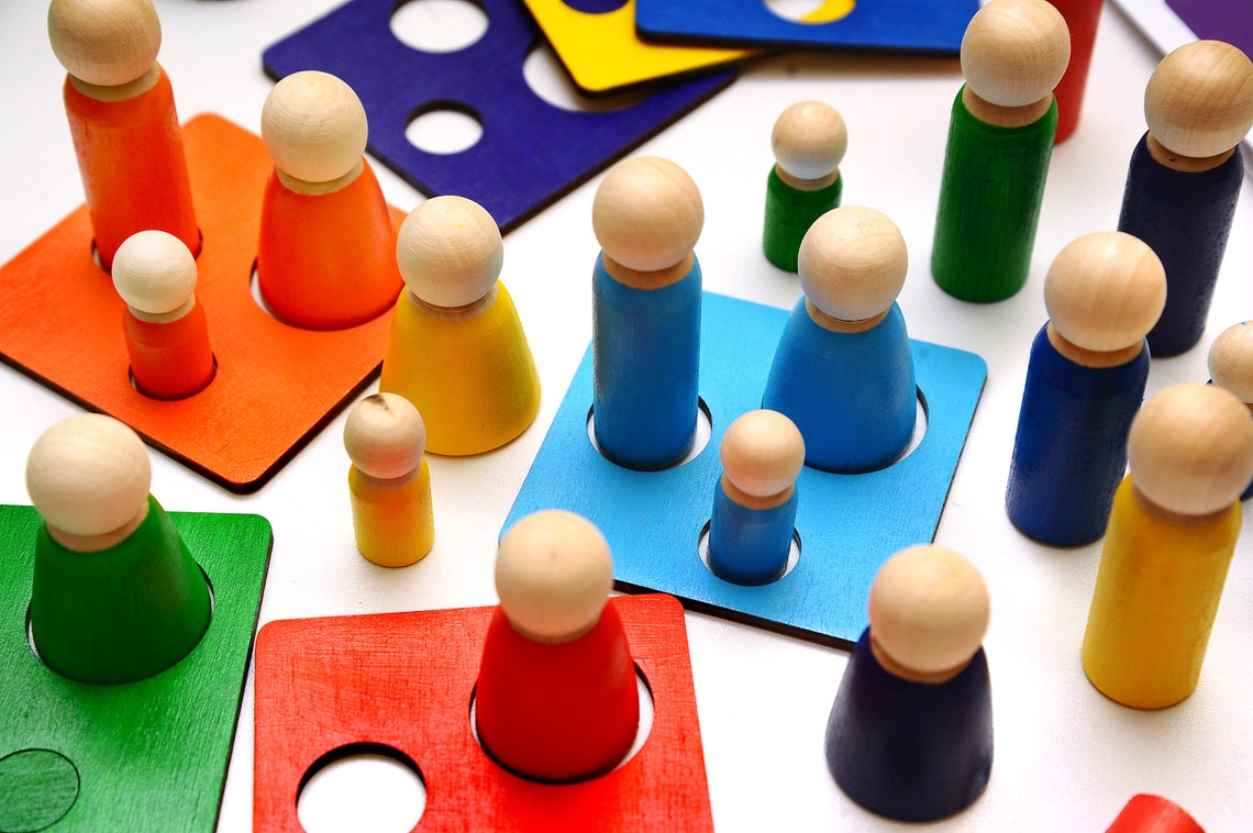 Wooden Peg Dolls Montessori / Montessori baby Toys / Color Etsy