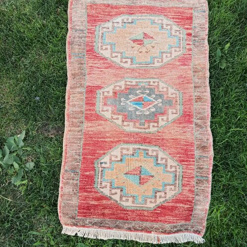 1.9x2.10 ft, Turkish small rug, Oushak small rug, Oushak rug, Turkish rug, small shops rug, vintage small rug, handmade rug, Village rug, wool rug