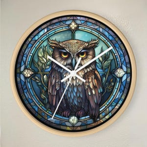 Faux Stained Glass Owl Clock: Silent Wooden Timepiece