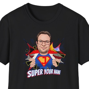Maglietta personalizzata da supereroe, cartone animato di supereroe, ritratto personalizzato di un cartone animato, maglietta personalizzata con un cartone animato, regalo da supereroe per papà, maglietta con foto di un fumetto
