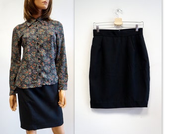 black skirt, mini skirt, viscose skirt, vintage skirt, size M, retro