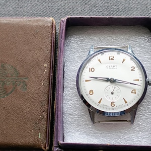 START Watch Mechanical Men&#39;s Wristwatch 2MCHZ 17 JEWELS Vintage Style USSR