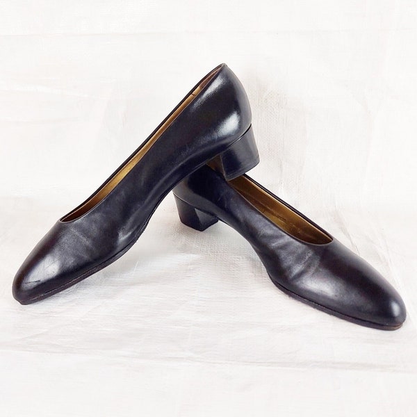 1990s Walter Steiger Chunky Heels, Vibram Sole, Women's Size 9, Vintage Shoes