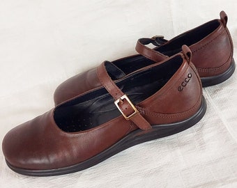 Y2K Ecco Oiled Leather Mary Janes, Brown Buckle, Vintage Women's