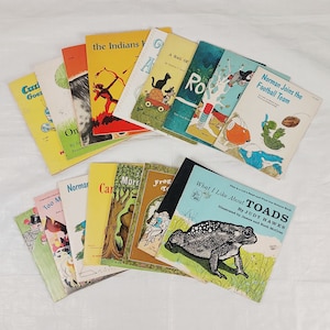 Vintage Early Reader Paperback Book Class Library Starter Kit, Lot 17, 1960s to 1980s, Children&#39;s Books Nursery Preschool Elementary