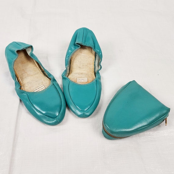 Vintage travel deals slippers