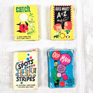 Naipes infantiles de los años 60, lote de 4, Atrapa y adivina qué, de la A a la Z, lunares y rayas, solterona, barajas de cartas vintage de los años 60 para niños de primaria.