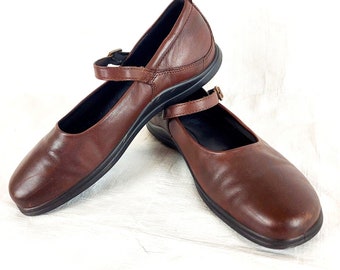 Y2K Ecco Oiled Leather Mary Janes, Brown Buckle, Vintage Women's - Main Image