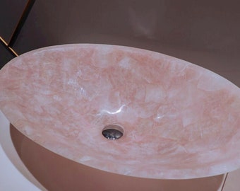 Ovales Waschbecken aus rosafarbenem Marmor, Rosenquarzstein-Epoxidharz-Aufsatzgefäß von Indian Heritage Art and Crafts