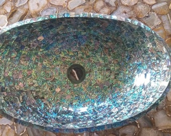 Ovales Marmorwaschbecken aus Abalone-Muschel Ranodm Work Vanity Van Waschbecken von Cottage Art and Crafts