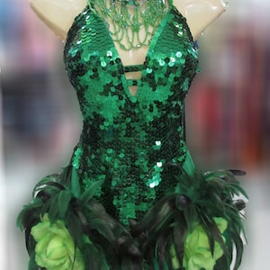 Da NeeNa M076 Showgirl Vegas Star Burlesque Feather Flower Green Dress