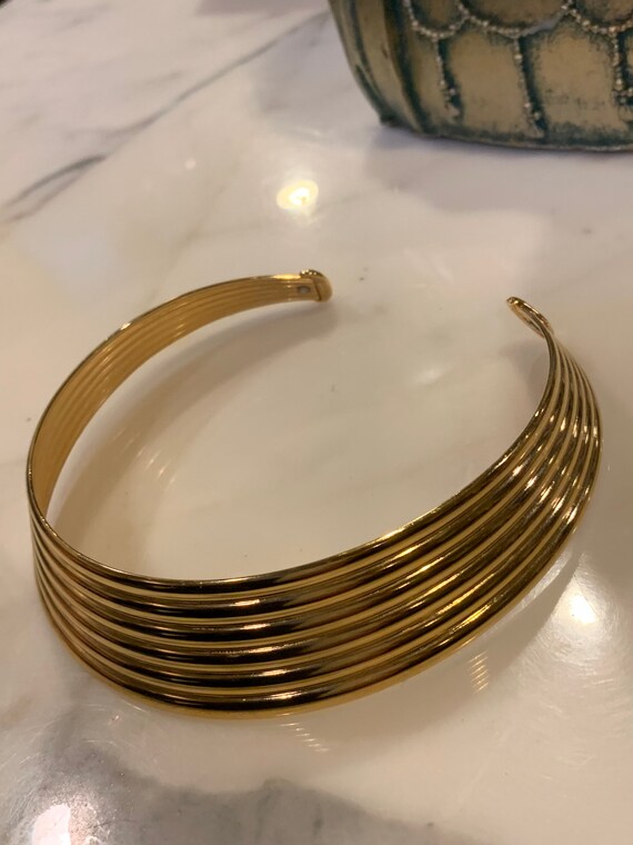 Vintage monet gold choker