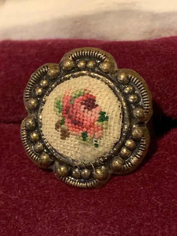 Handmade vintage Victorian needle point ring. Ros… - image 10