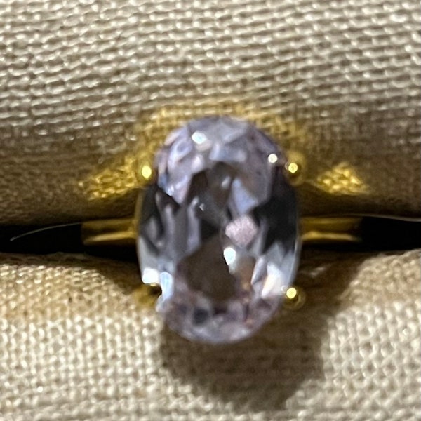 Beautiful pale lilac lavender purple oval/cushion cut diamond solitaire diamond engagement ring set in a gold band size 5 1/2