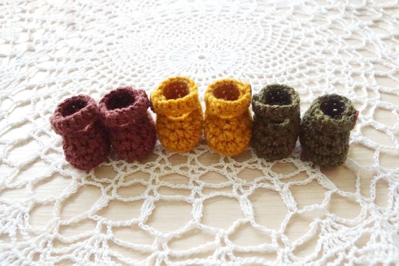 crochet doll booties