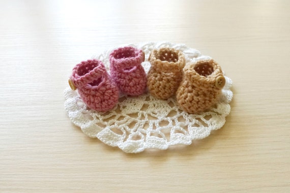 crochet doll booties