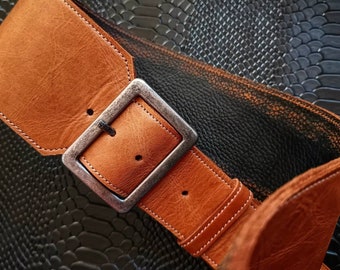 Genuine leather guitar strap