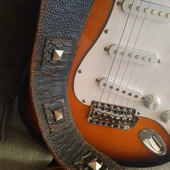 Sangle guitare cuir - Alligator (noir, marron, bleu)