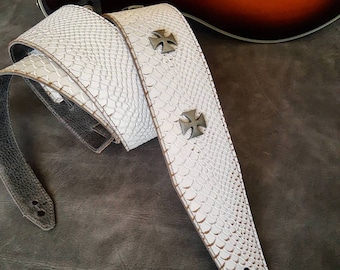 White leather guitar strap