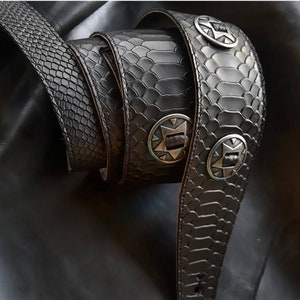 Snake leather guitar strap