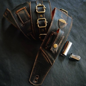 Gitarrengurt aus echtem Leder mit Tasche für Slide und Plektrum, handgefertigt