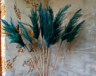 Herbe de la pampa séchée, patine bleue inégale, composition de fleurs sèches pour décoration d'intérieur, grand vase, bouquet de la pampa turquoise, mariage rustique