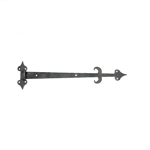 20&quot; Gothic Strap Hinge