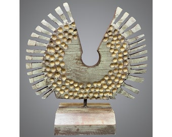 Escultura de madera figurativa creativa de 15,8x15,8 ", escultura moderna tallada a mano, arte de escritorio de madera dorada para el hogar FAISÁN