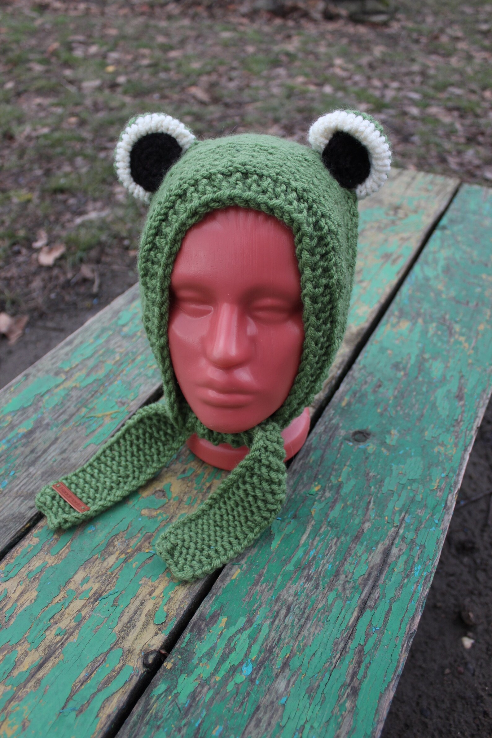 Frog hat.Knitted wool yarn.Womens hat winter.Pompon. Etsy