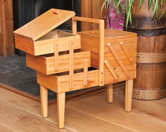 Classic Wooden Cantilever Craft & Sewing Box (GB8550)