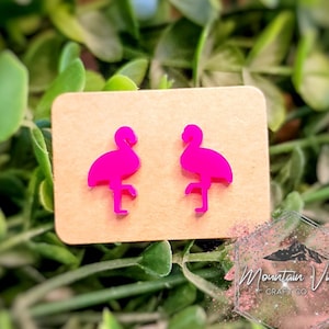 Cute Flamingo Stud Earrings, Flamingo Gifts, Flamingo Jewelry, Minimalist Stud Earrings, Hypoallergenic, Flamingo Accessories