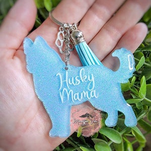 Customizable Husky glitter keychain, personalized Husky keychain, husky mama, husky gifts, dog mom gifts, husky mom gifts