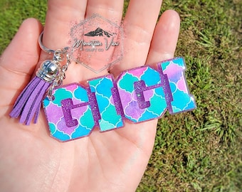 Customizable Gigi keychain, Glitter gigi keychain, grandma keychain, personalized mother's day gift, grandma gifts, gifts for gigi