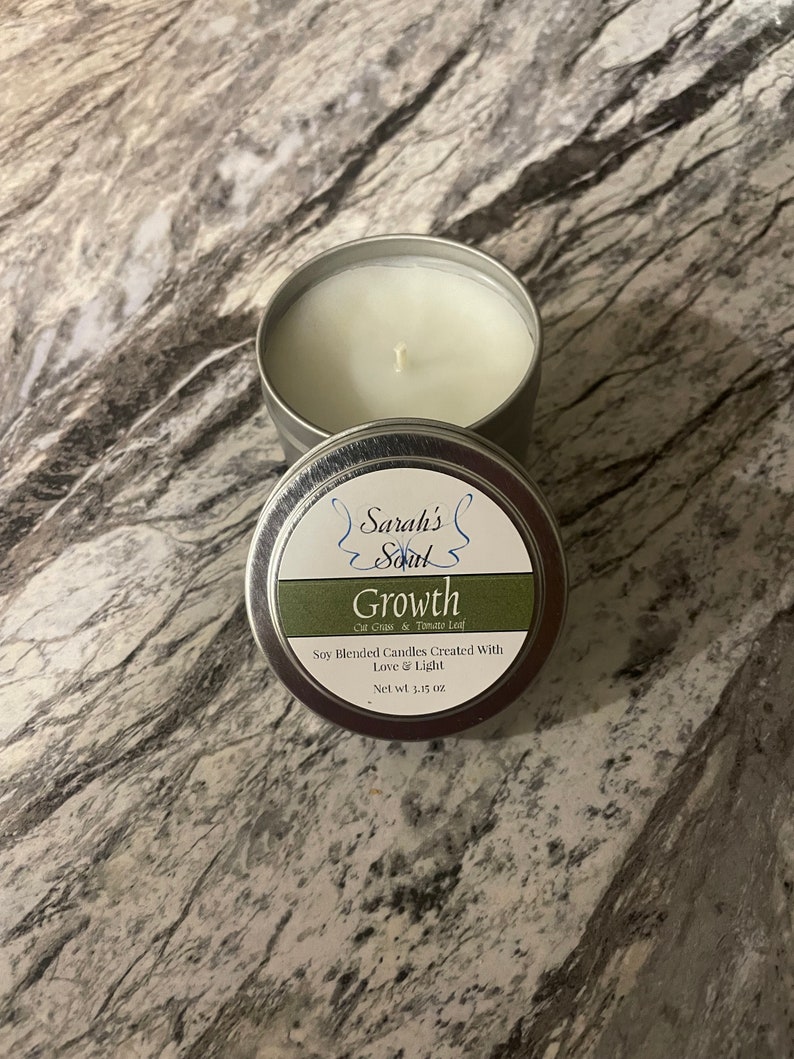 Growth Candle-cut grass and tomato leaf scented candle-green heart embedded image 1