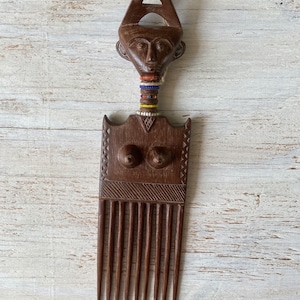 Vintage Afro Comb, Wall Art Comb, Wooden Comb, African Wooden Comb, Decorative Comb, Afrocentric Wall Decor, Akuaba Doll Comb