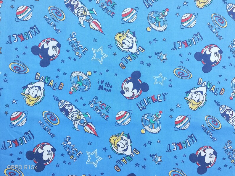 Space Mission Cotton Fabric BTY 1 Yard Mickey /& Donald Race to Space
