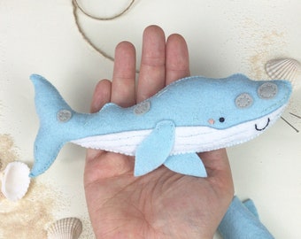 PDF Instructions and pattern to make your own Wilma the Whale, SVG file, Digital pattern, PDF pattern, pdf download, felt sewing, toy whale