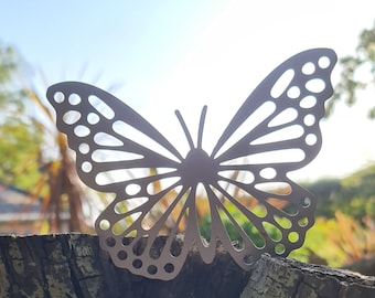 Butterfly - Rusty metal Butterflies - rusty metal designs - garden bird - garden ornament - garden metal art