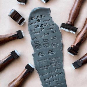 Gepersonaliseerde zeepstempel, zeephandtekening, stempel voor handgemaakte zeep, aangepaste handgemaakte zeepstempel, cadeaus voor zeepmakers, harde plastic zeepstempel