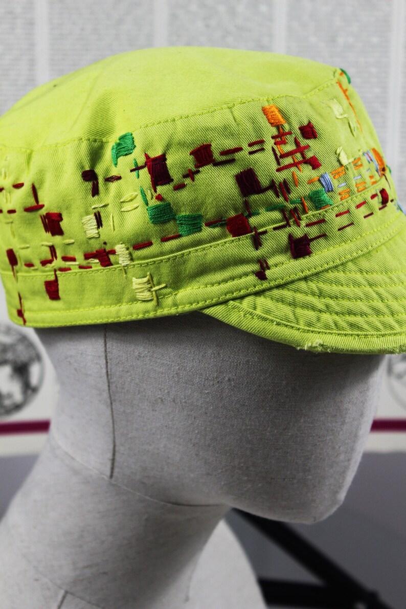 Flowers Hat baseball hat for women floral design Embroidered hat vintage style hat Hand Embroidered cotton Hat