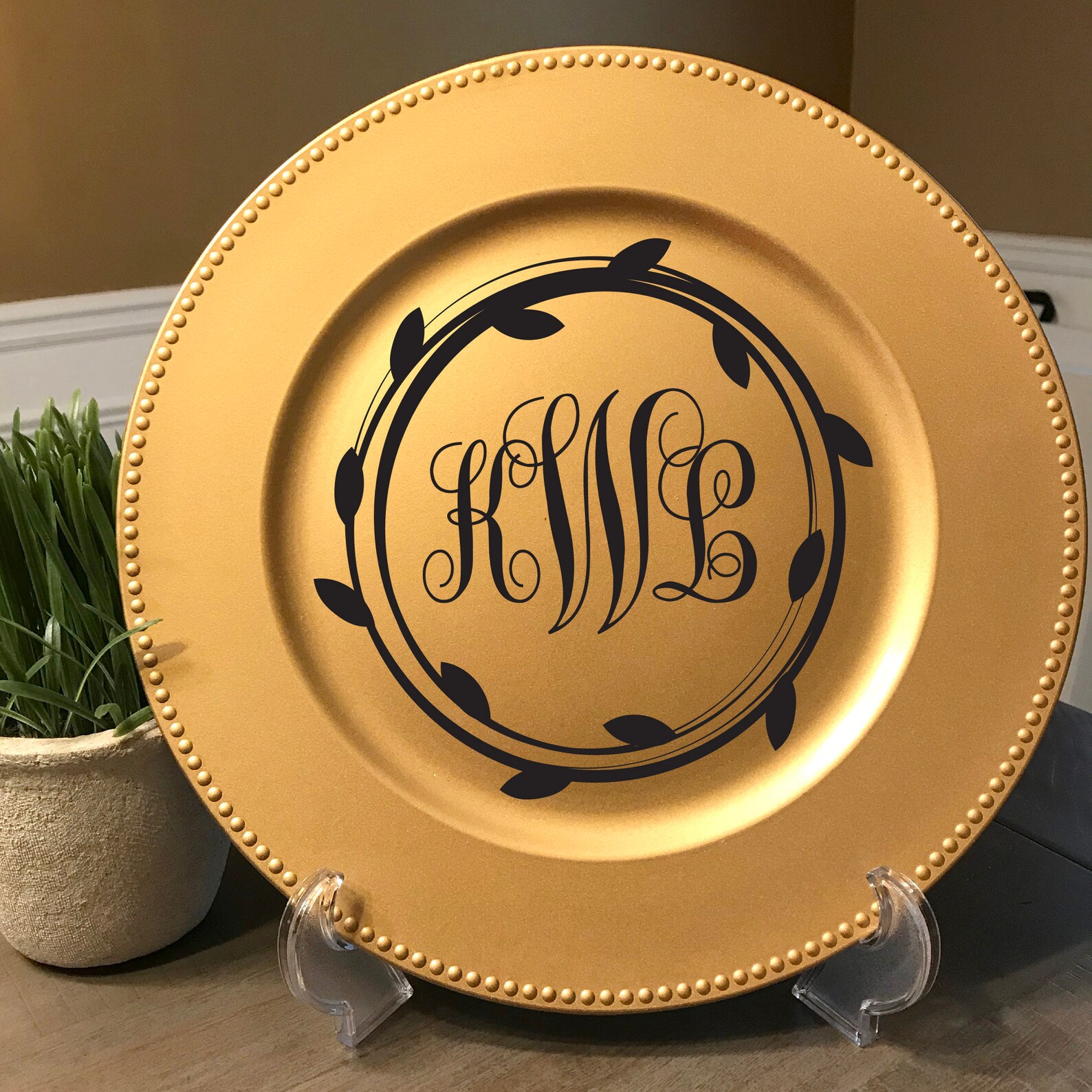 Custom Monogrammed Charger Plate Personalized Charger Plate Etsy