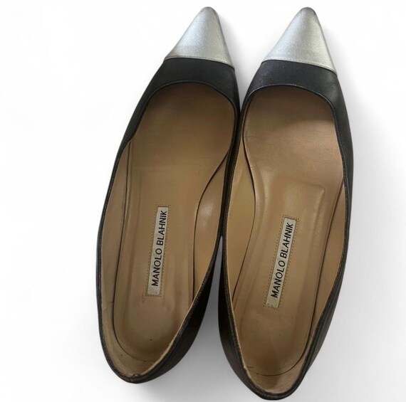 MANOLO BLAHNIK ブラックフラットシューズ MANOLO BLAHNIK フラットシューズ ブラック 38 - 靴オンライン 通販