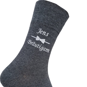 Socken für Hochzeit mit Fliege